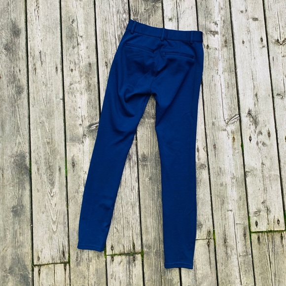 ✨Free Add-On✨ Joe Fresh Trousers - Picture 3 of 4